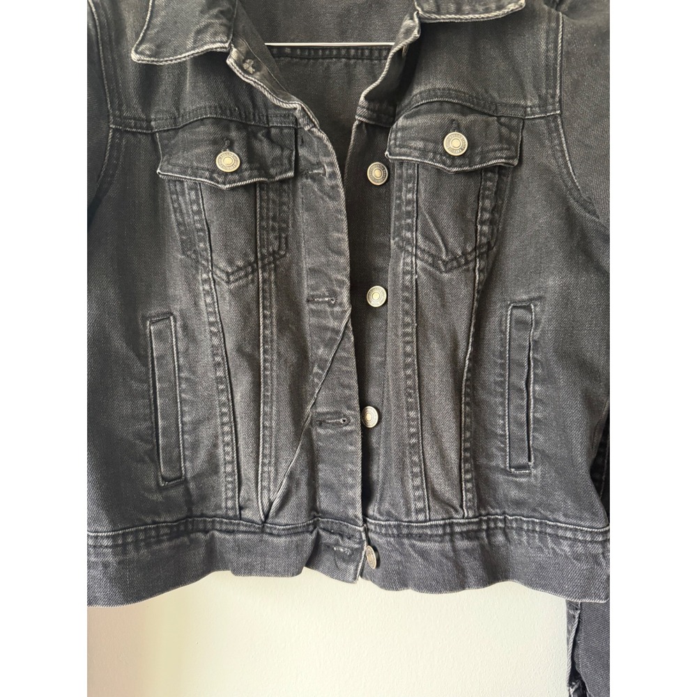 Free People Denim Jacket XS Black Cropped Faded Trucker Boho Edgy Grunge - Picture 7 of 14
